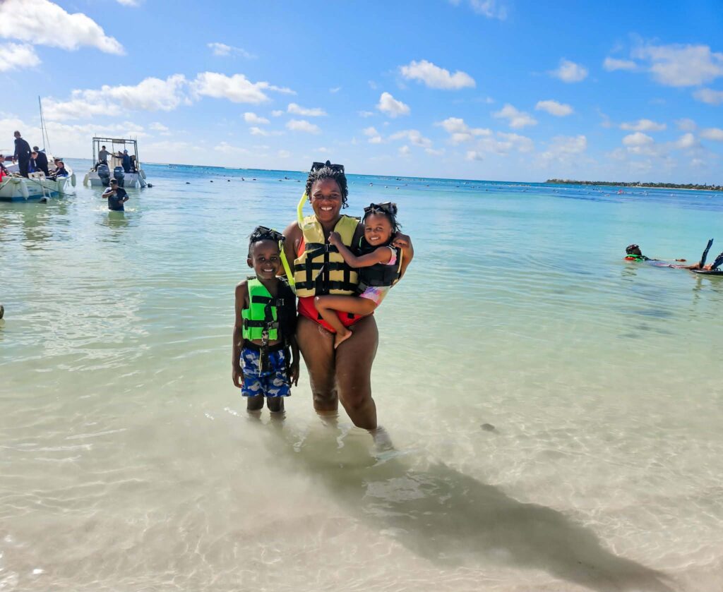 Child worldschooling in Playa del Carmen learning marine biology through snorkeling